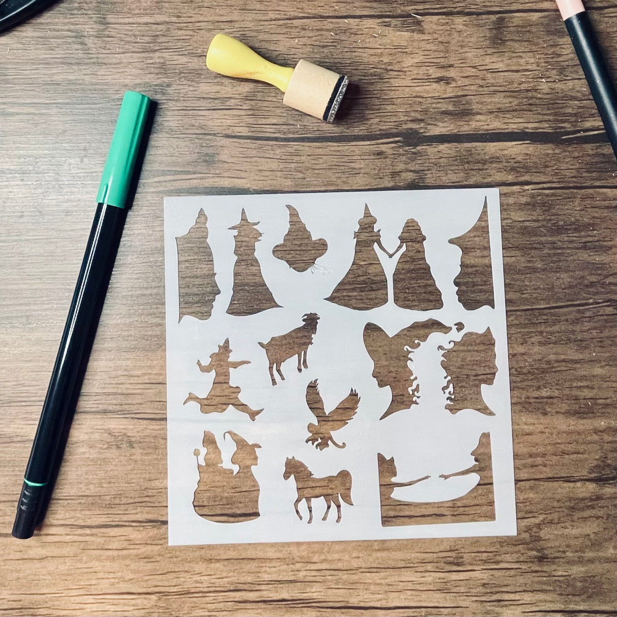 Witches Musical Characters Stencil