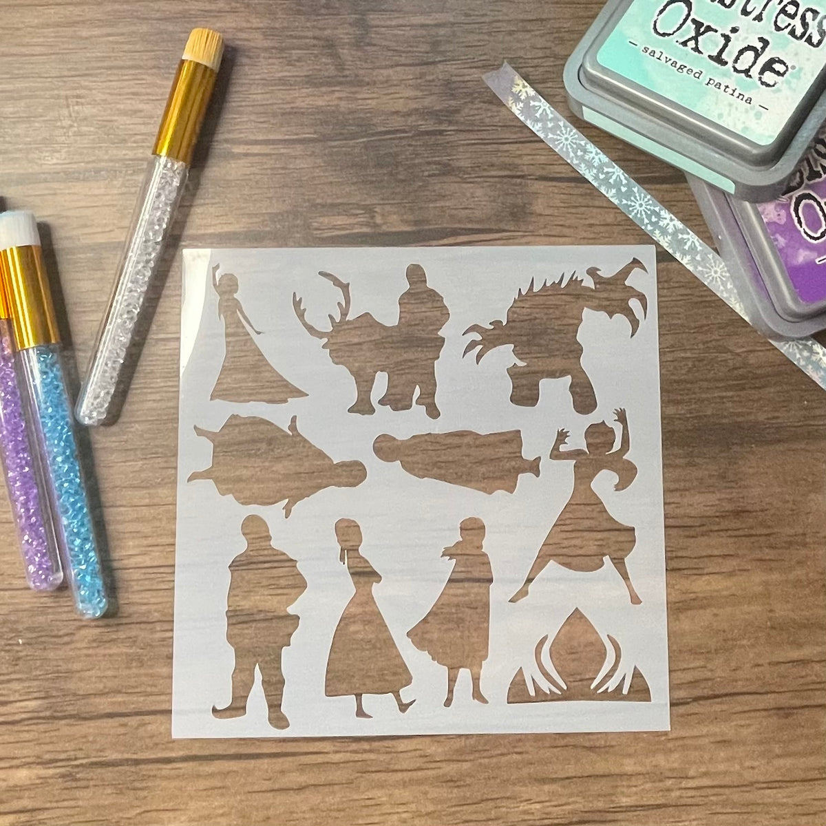 Ice Princesses Characters 2 Stencil