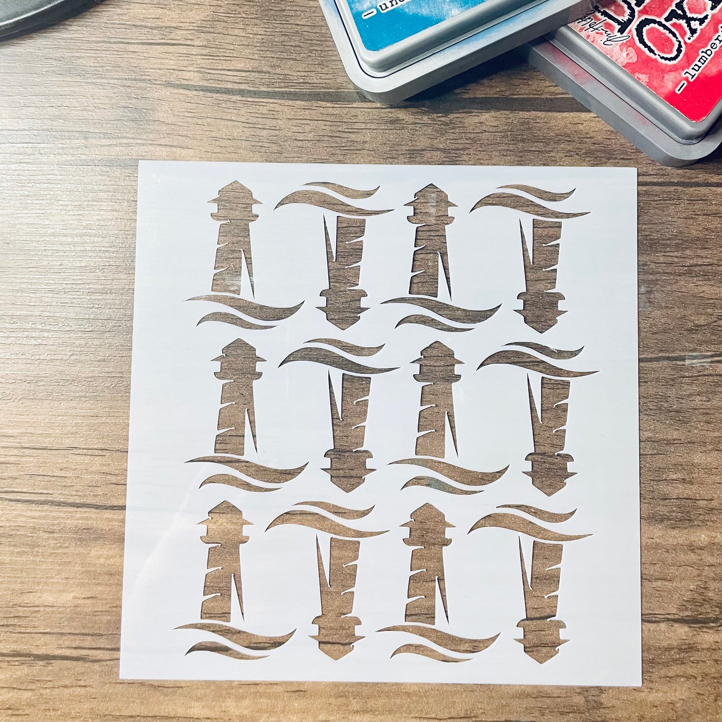 Alternating Lighthouse Pattern Stencil