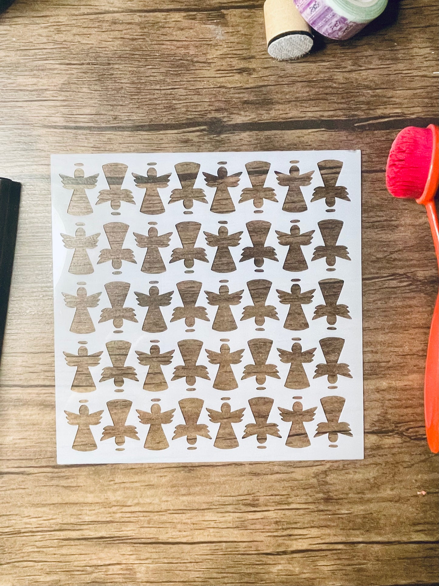 Alternating Angels Pattern Stencil