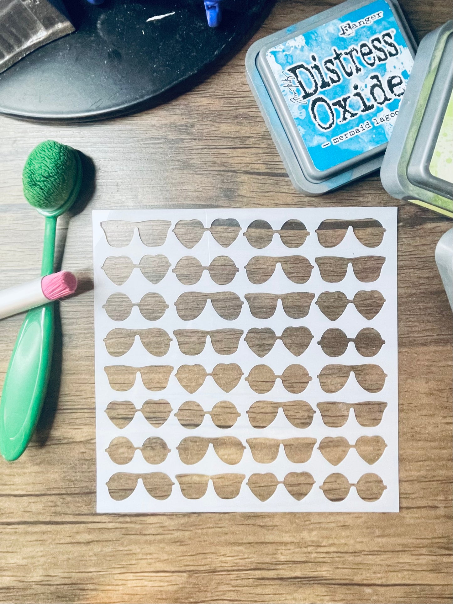 Sunglasses Pattern Stencil