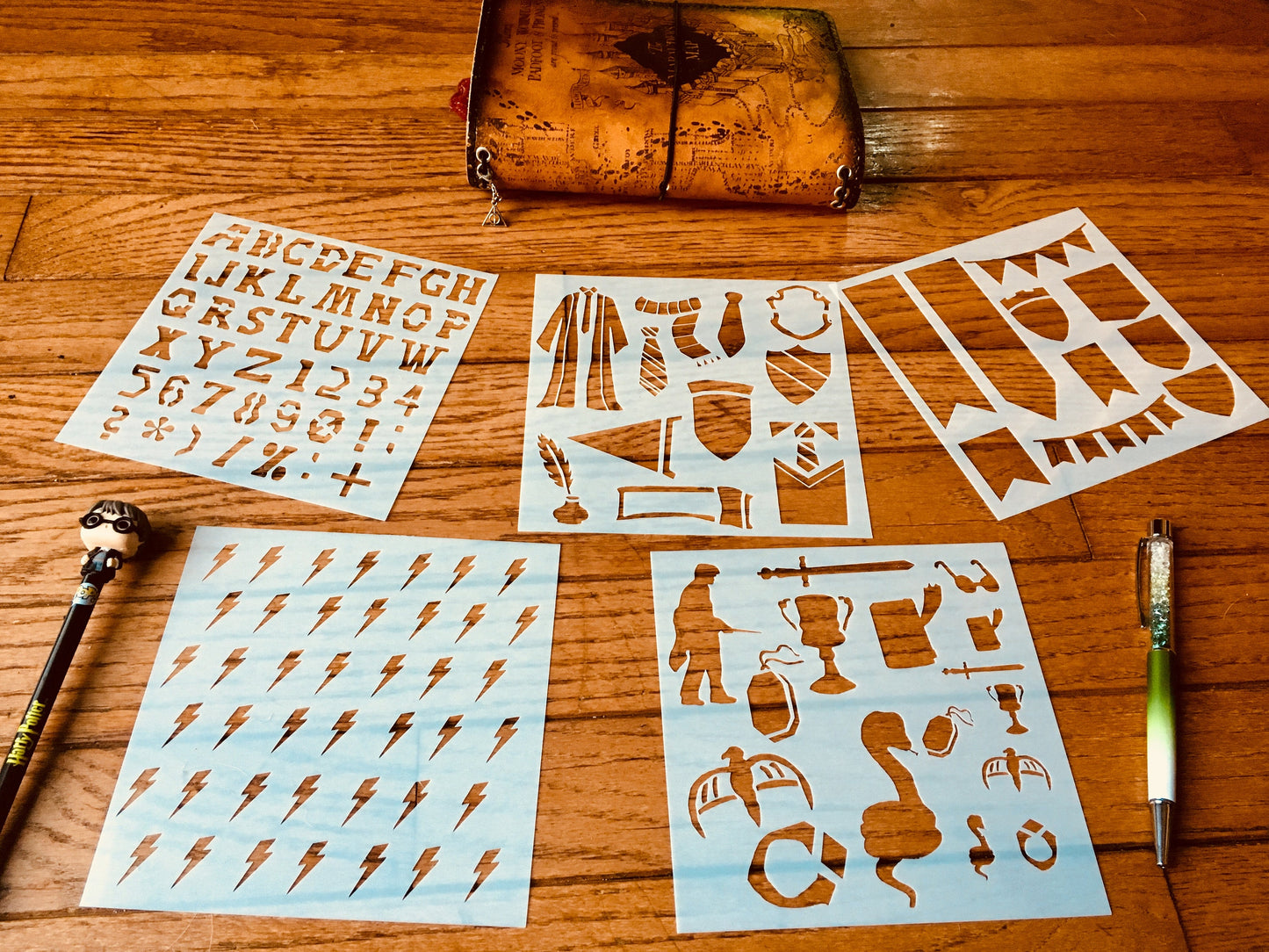 News Font Stencil