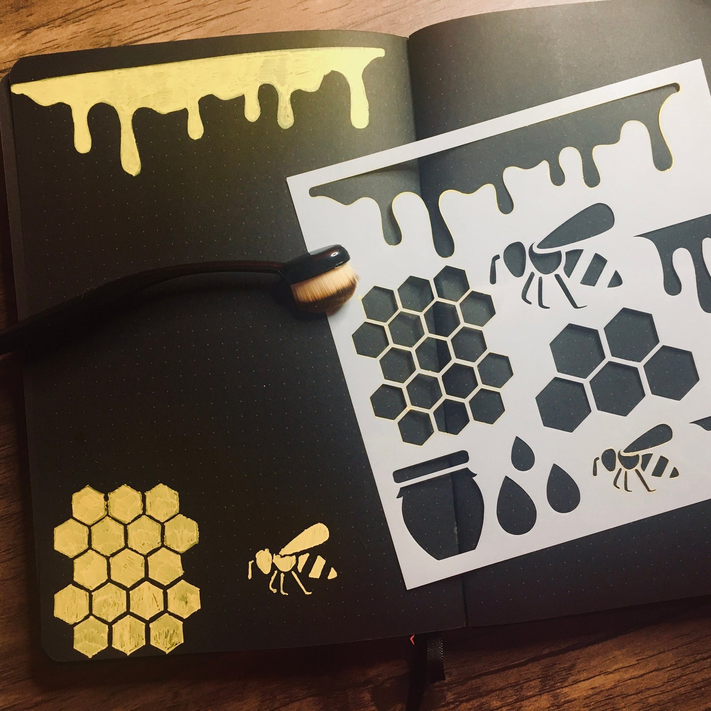 Honeybees Stencil /Inking cover Planner/Bullet Journal/Art Journal/Inking Stencil Bees