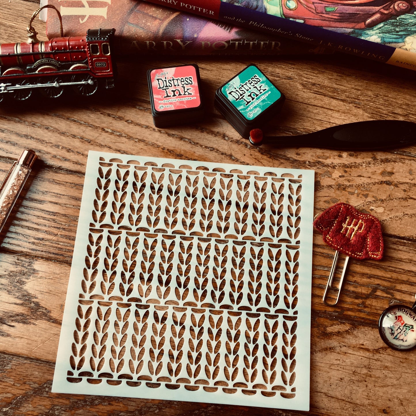 Knitting Pattern Stencil  Planner/Bullet Journal/Art Journal/Inking Stencil/holiday DIY Christmas Cards Christams Tags