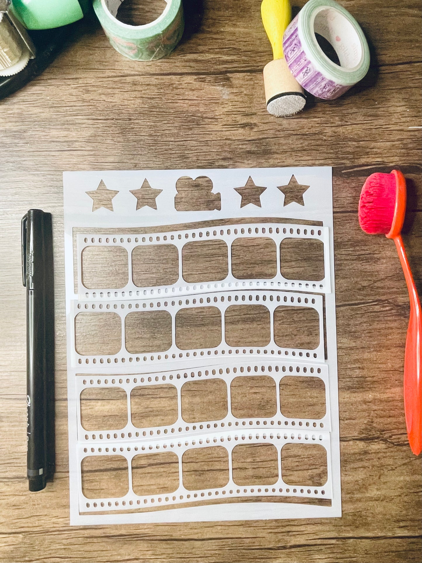 Film Tracker Large Stencil