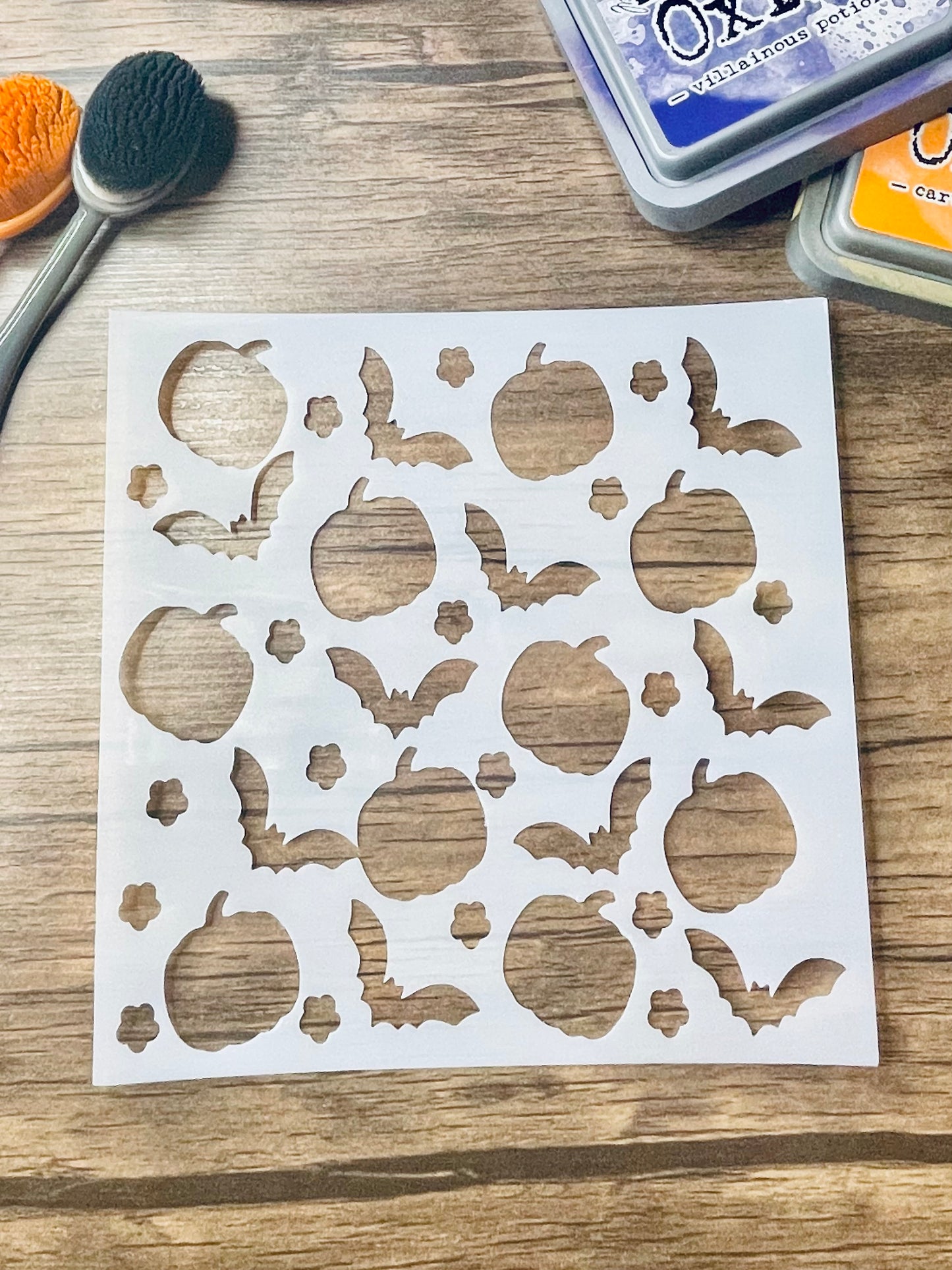 Pumpkin & Bats Floral Pattern Stencil