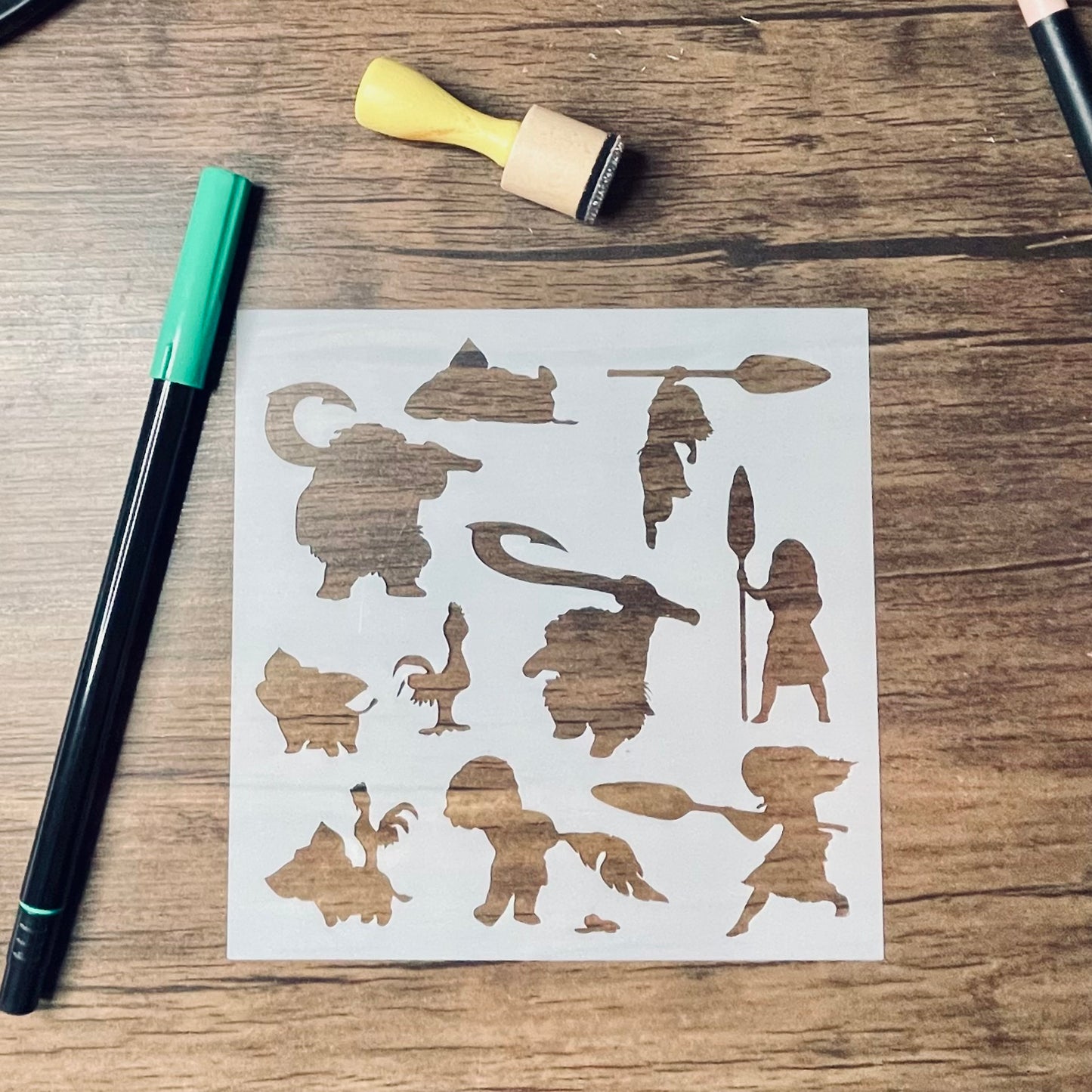 Ocean Princess Characters Stencil