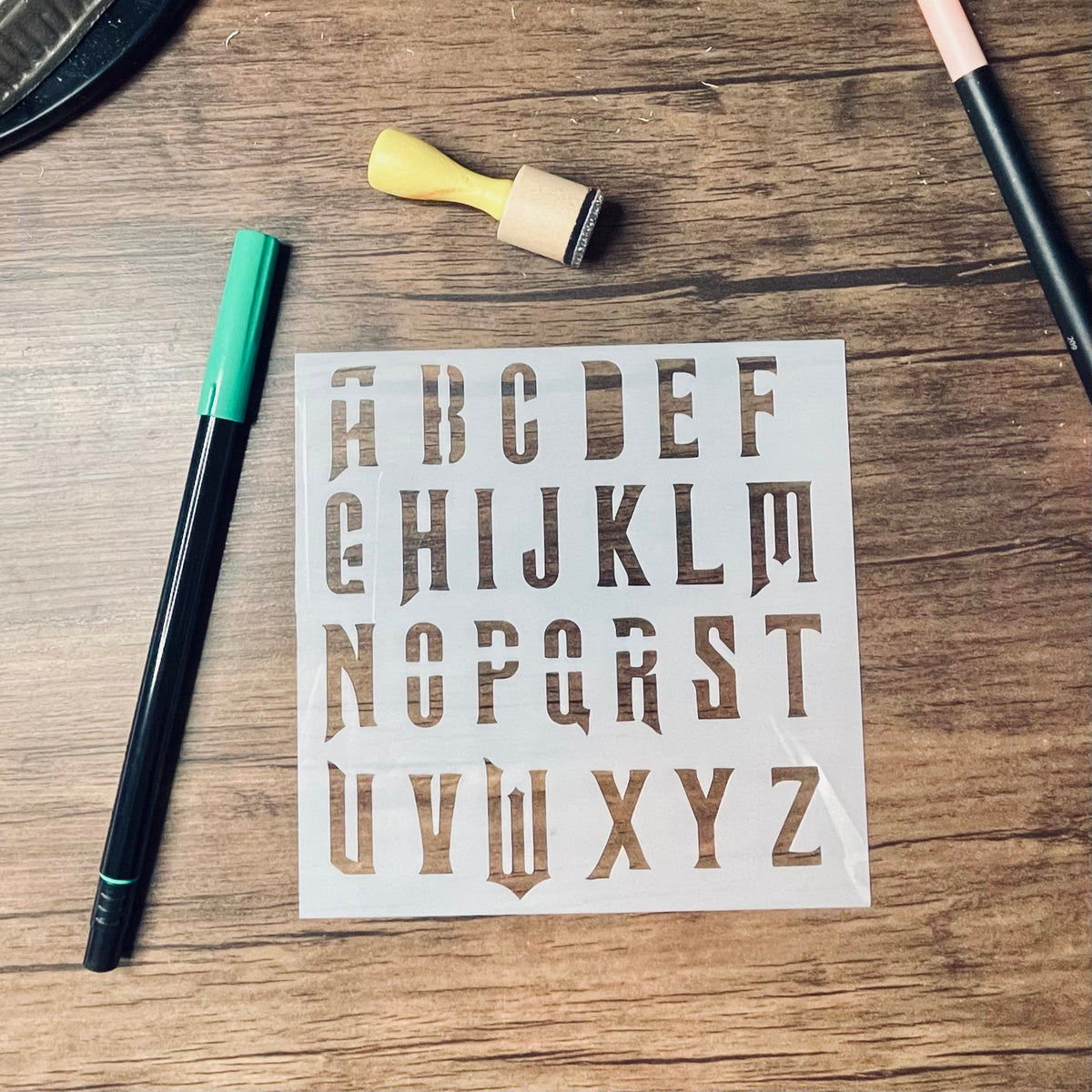 Witches Font Stencil