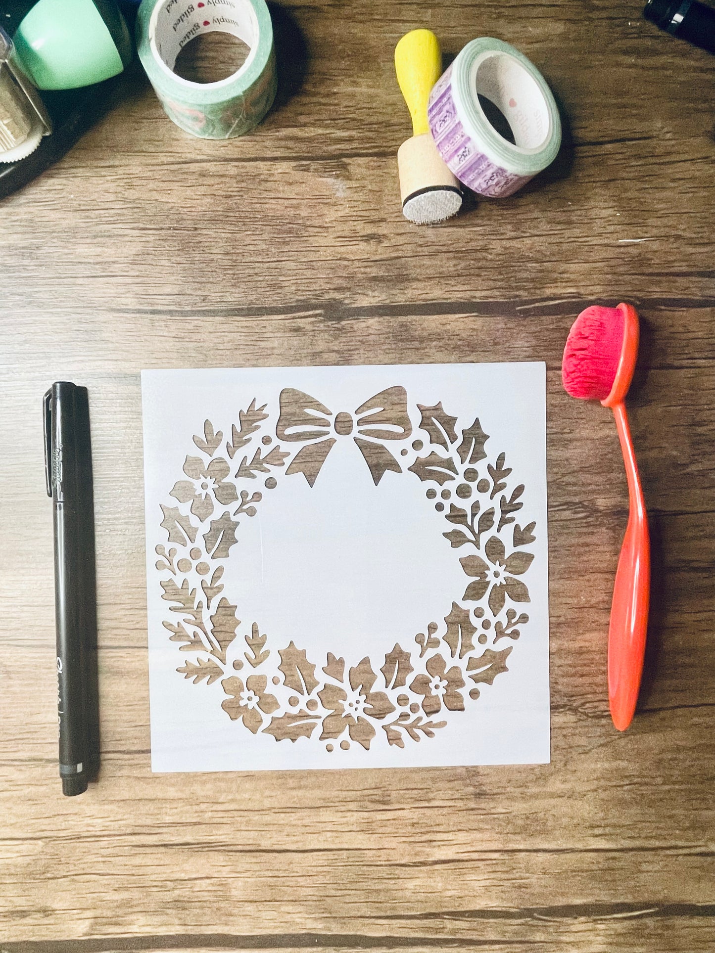 Poinsettia Wreath Stencil