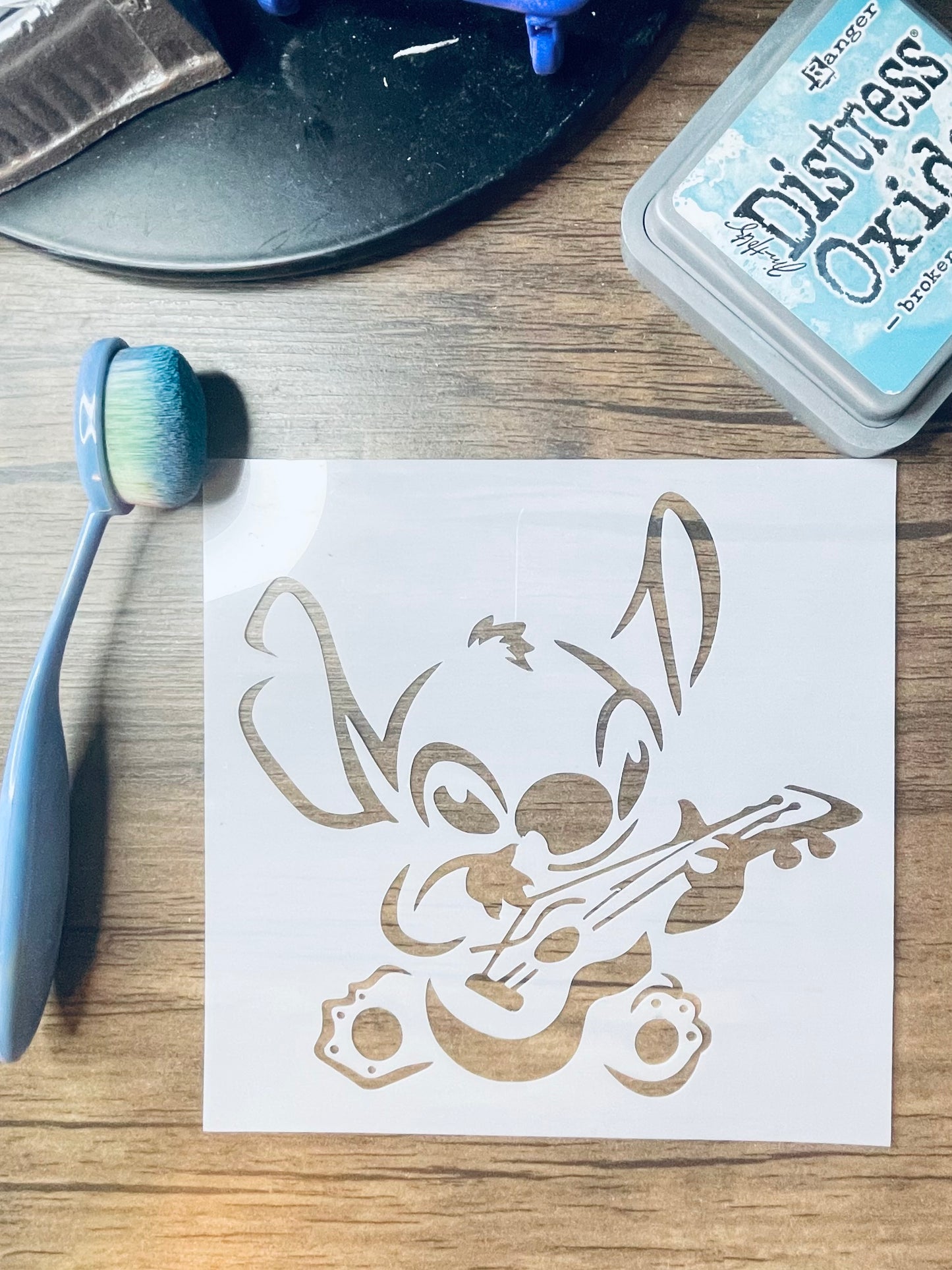 Ocean Alien Music Stencil