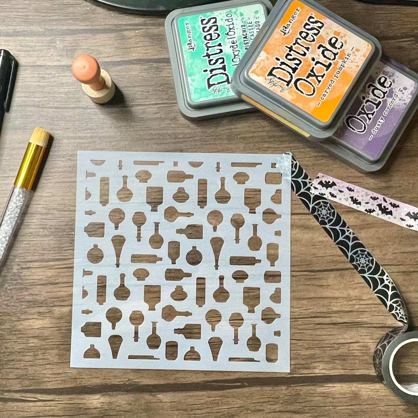 Potion Bottle Falling Pattern Stencil