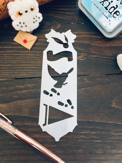 Crest Bookmark Stencil