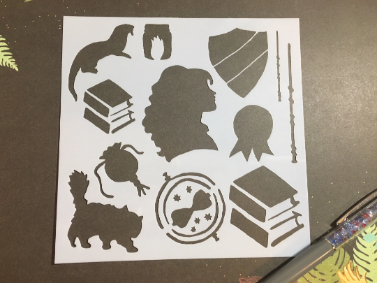 Mione Stencil