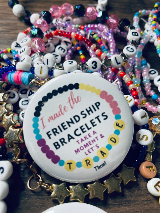 Friendship bracelet trading button